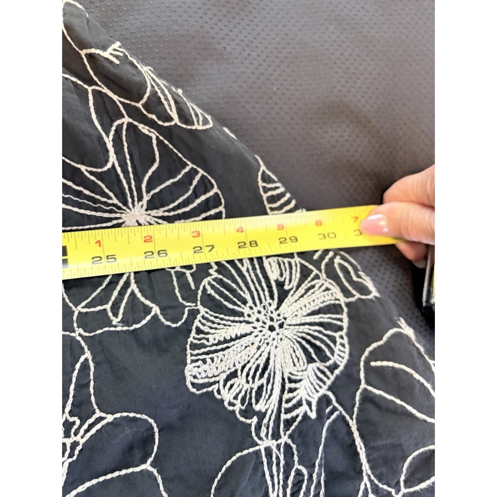 Chicos 1 Black & White Embroidered Floral Cotton Skirt~M-8~ Short Flair Flirty - Picture 10 of 12
